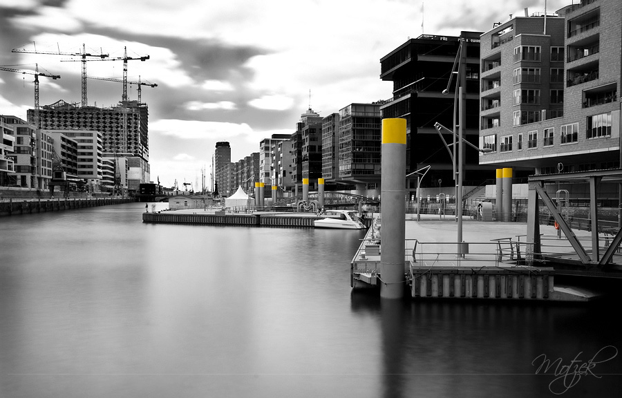 Hafencity 1000x Foto von Hamburg Hafencity Graufilter Belichtung