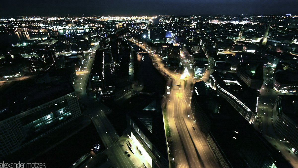 Hamburg - Highflyer Foto von Hamburg von Oben Highflyer Skyline