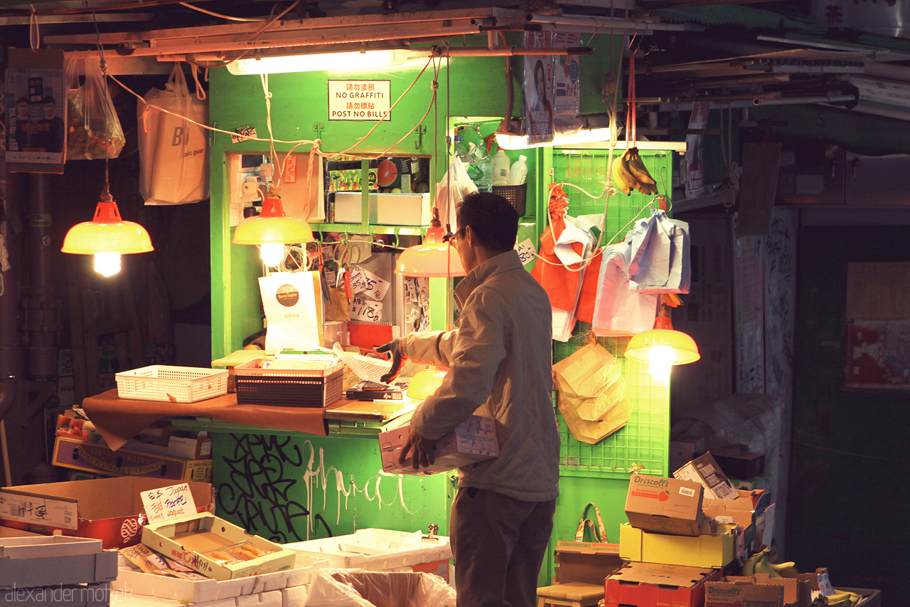 Foto von Laden mit Papieren in Hong Kong Island