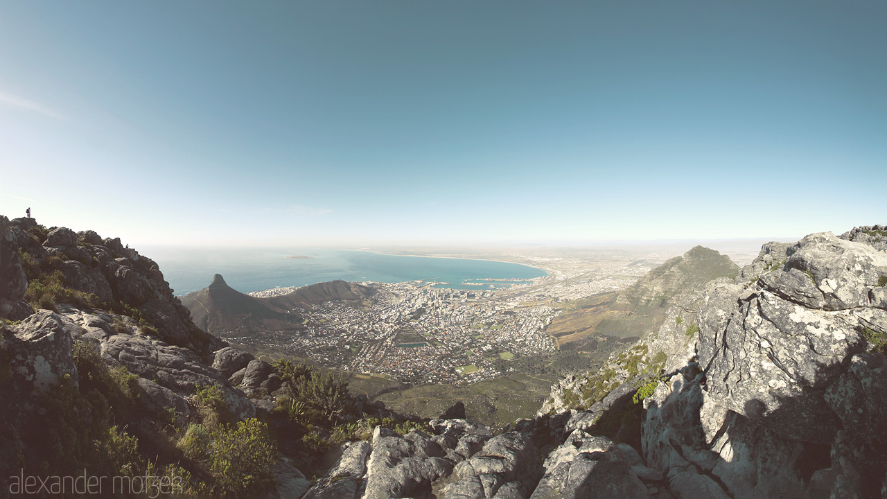 Foto von Blick vom Tafelberg auf Lions Head und Cape Town Downtown